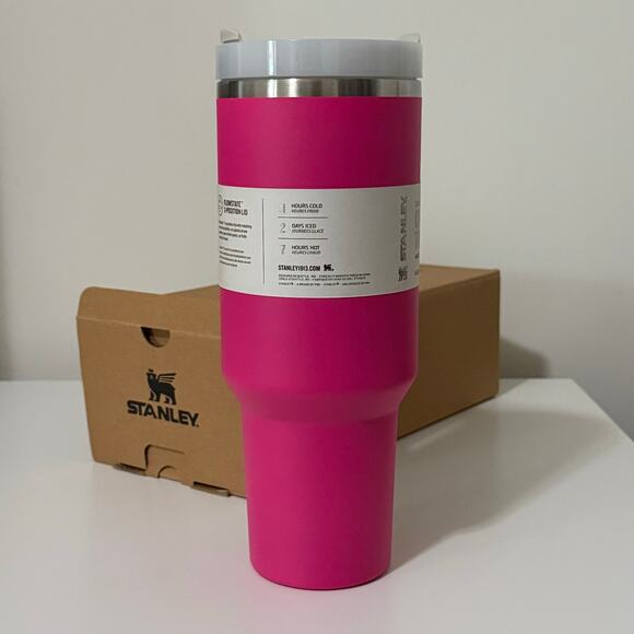 NWT Stanley 40oz Hot Pink Quencher H2.0 FlowState Tumbler - Picture 3 of 7